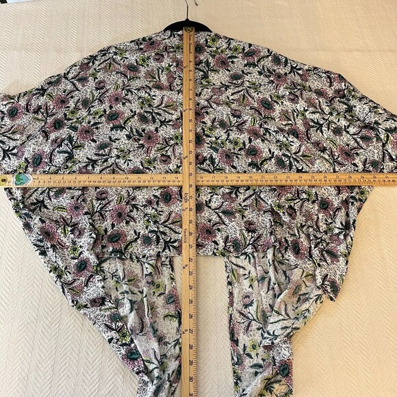 Torrid Cardigan Womens 1 Pink Black Floral Kimono Open Front Short Sleeve Flowy - Picture 7 of 7